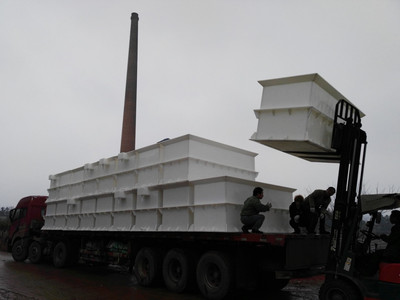 大量批發電鍍槽 湖南電解槽 長沙電鍍槽 樂海牌化學鍍成套設備 訂做化學鍍成套設備 PP化學鍍成套設備 塑料化學鍍成套設備圖片_高清圖_細節圖